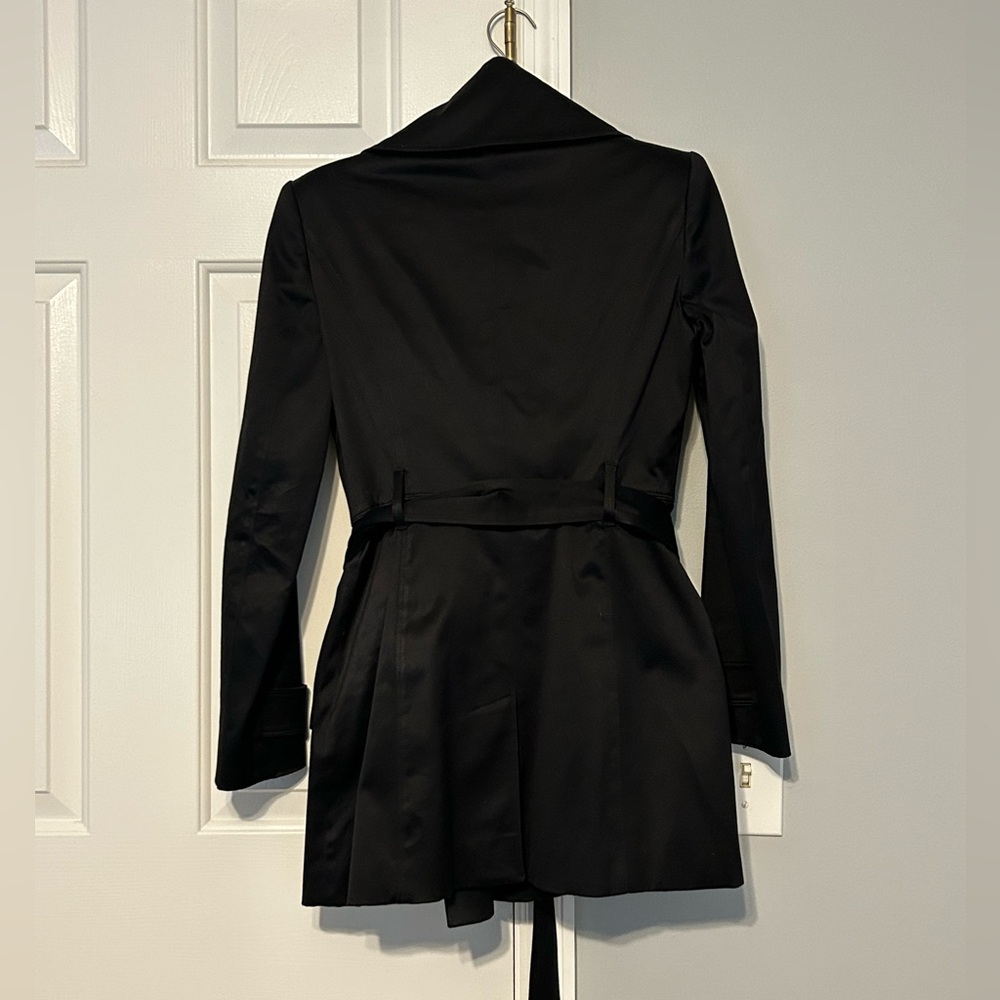 Burberry black trench coat - Picture 3 of 7